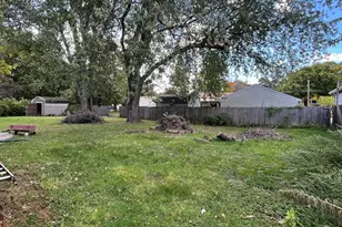 14 Jackson Rd, Enfield, CT 06082 - Photo 4