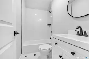 289 Pearl Harbor St, Bridgeport, CT 06610 - Photo 10
