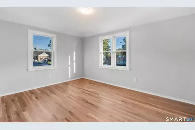 289 Pearl Harbor Street, Bridgeport, CT 06610 - Photo 24