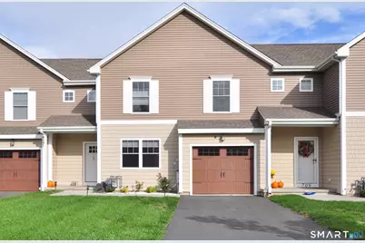 707 Old Village Circle, Windsor, CT 06095 - Photo 2
