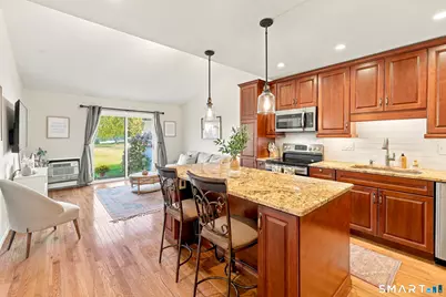 50 East Hill Road #8S, Canton, CT 06019 - Photo 10
