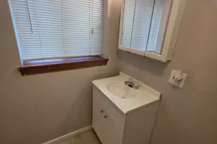 2743 E Main St, Waterbury, CT 06705 - Photo 6