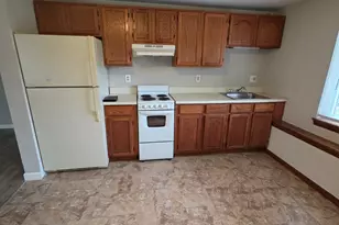 2743 E Main St, Waterbury, CT 06705 - Photo 2
