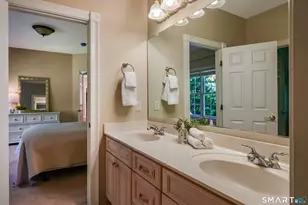 15 St Michaels Ct, Avon, CT 06001 - Photo 18