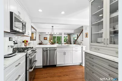 40 Ettl Lane #15, Greenwich, CT 06831 - Photo 12