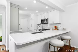 40 Ettl Ln, Greenwich, CT 06831 - Photo 10