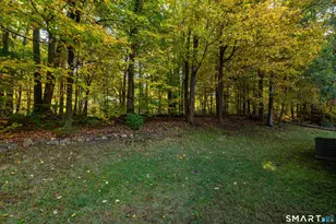 30 Green Woods Ln, Farmington, CT 06085 - Photo 22