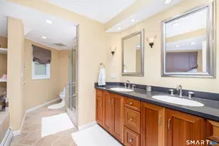 30 Green Woods Ln, Farmington, CT 06085 - Photo 14