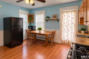 246 Front Ave, West Haven, CT 06516 - Photo 10