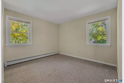 8 Holdsworth Road, Preston, CT 06365 - Photo 16