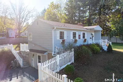 32 Pomfret Road, Brooklyn, CT 06234 - Photo 2