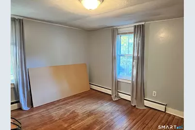218 Oak Street, Winchester, CT 06098 - Photo 10