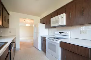 6 Meeting House Rd, Stratford, CT 06614 - Photo 2