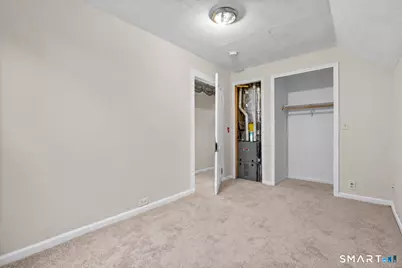 21 Pond Street, Naugatuck, CT 06770 - Photo 24