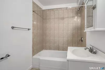 80 Cartright Street #4F, Bridgeport, CT 06604 - Photo 20