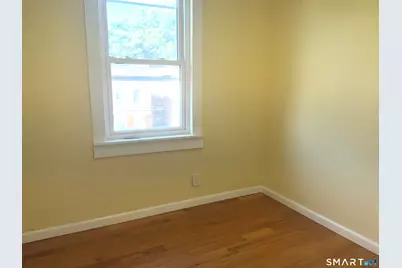 302 Dover Street, Bridgeport, CT 06610 - Photo 14
