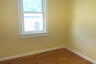 302 Dover St, Bridgeport, CT 06610 - Photo 14