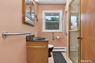 7 Apple Blossom Ln, Danbury, CT 06811 - Photo 14
