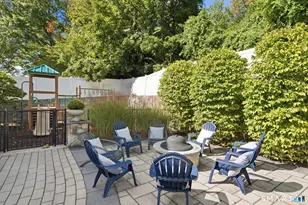 159 Colonial Rd, Stamford, CT 06906 - Photo 38