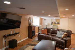 893 Farmington Ave, West Hartford, CT 06119 - Photo 18