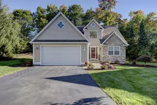 2 Streamside Ln, Berlin, CT 06037 - Photo 1