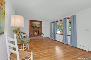 147 Magee Dr, Hamden, CT 06514 - Photo 2