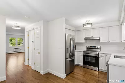 418 Greens Loop, Cheshire, CT 06410 - Photo 8