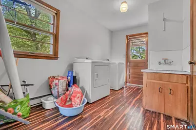 215 Hawkins Street, Derby, CT 06418 - Photo 22