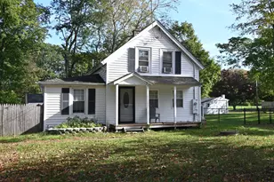 13 Griswold Ave, Old Lyme, CT 06371 - Photo 4