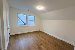 2937 Fairfield Ave, Bridgeport, CT 06605 - Photo 10