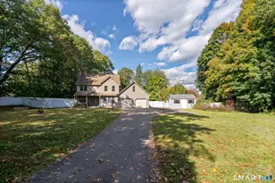 24 Cortland St, Windsor Locks, CT 06096 - Photo 30