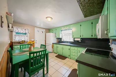 30 Knoll Street, Waterbury, CT 06705 - Photo 6