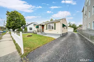 30 Knoll St, Waterbury, CT 06705 - Photo 2
