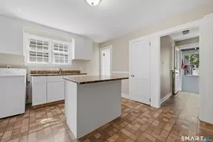 219 Pearl St, Middletown, CT 06457 - Photo 16