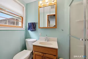 11 Monroe Rd, Enfield, CT 06082 - Photo 8