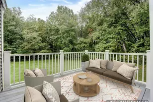 41 Tamarack Dr, Bloomfield, CT 06002 - Photo 4