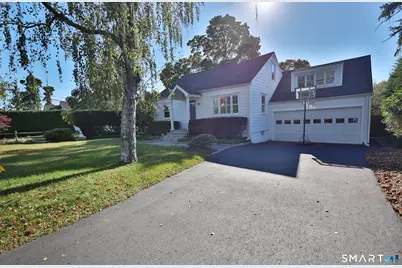 14 Maple Avenue South, Westport, CT 06880 - Photo 2