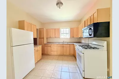 48 Hurlburt Street #3, New Haven, CT 06519 - Photo 2