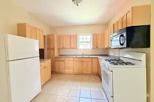 48 Hurlburt St, New Haven, CT 06519 - Photo 2