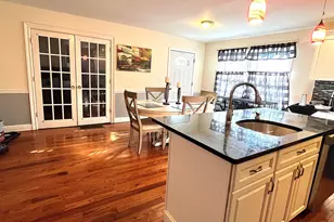 1 Pole Bridge Rd, Newtown, CT 06482 - Photo 8
