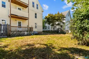 841 East St, New Britain, CT 06051 - Photo 24