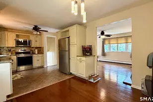 32 Elliott St, Meriden, CT 06451 - Photo 8