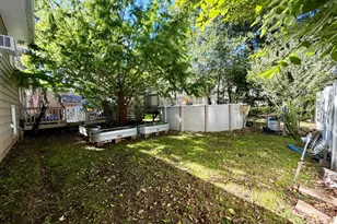 32 Elliott St, Meriden, CT 06451 - Photo 34