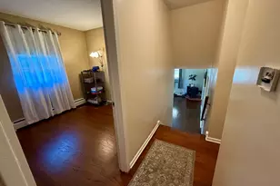 32 Elliott St, Meriden, CT 06451 - Photo 14