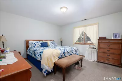 138 Danielle Drive, Waterbury, CT 06704 - Photo 6
