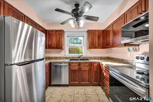 35 Danforth Ln, Rocky Hill, CT 06067 - Photo 8
