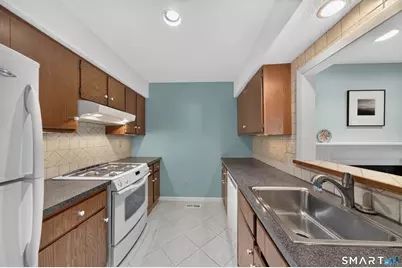 81 Main Street #16B, Branford, CT 06405 - Photo 12