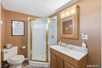 108 Cromwell Street, Hartford, CT 06114 - Photo 18