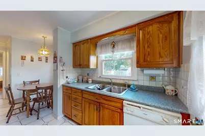40 Dover Road, Newington, CT 06111 - Photo 14