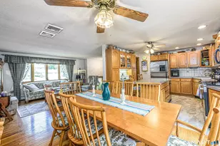 41 Rainbow Ct, Hamden, CT 06514 - Photo 10